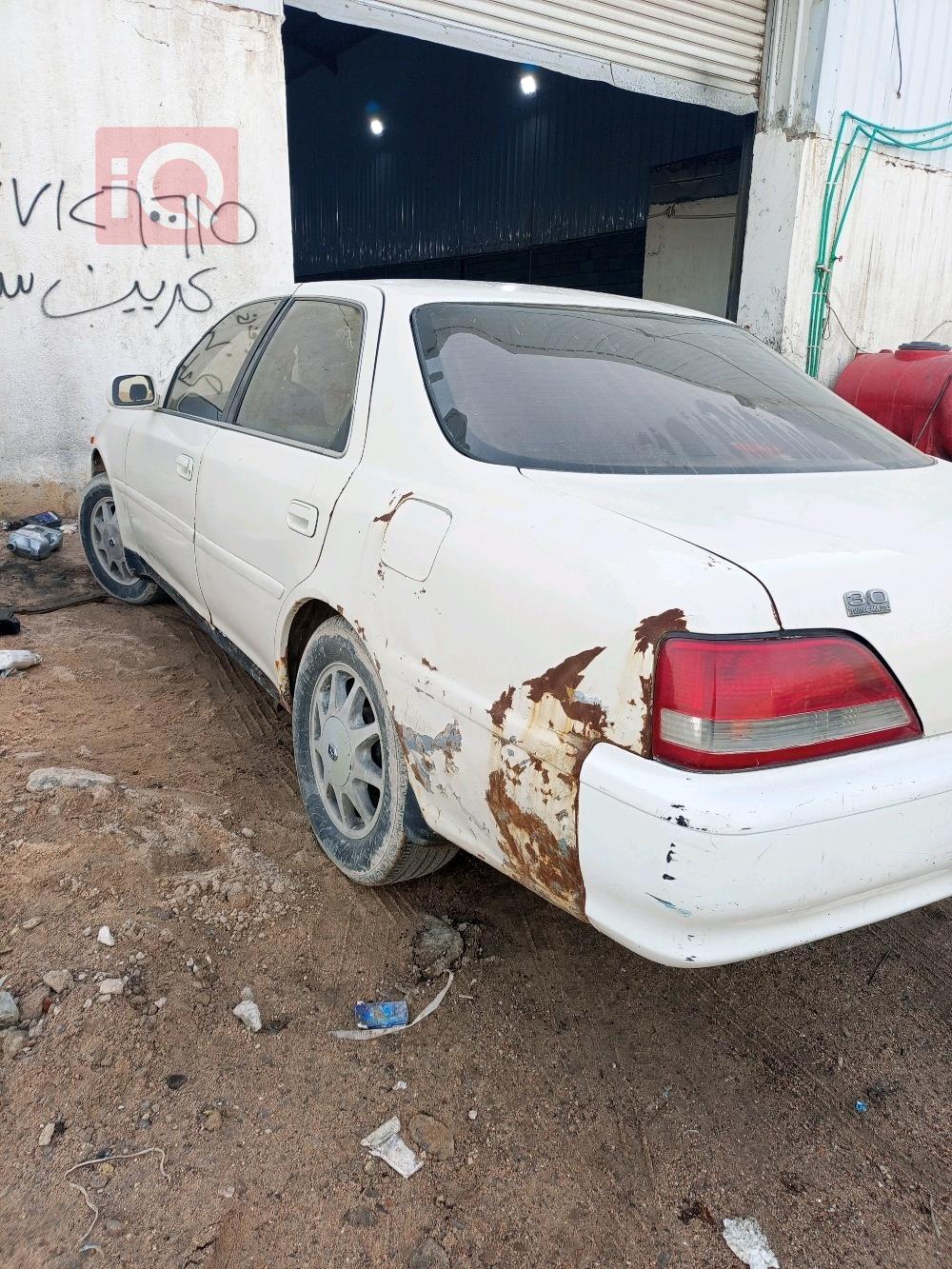 تويوتا كريستا